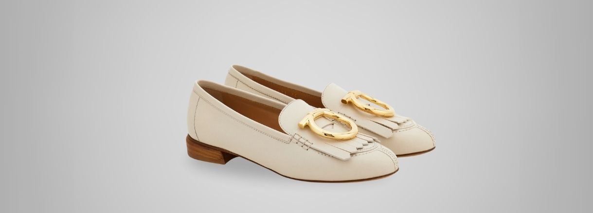 Shoes made to move